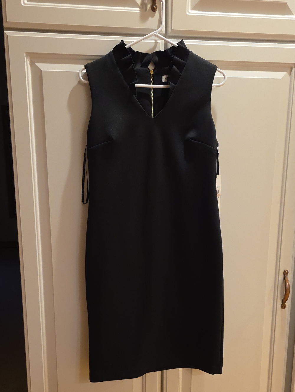 Calvin Klein Black Sleeveless V-Neck Ruffle Collar Midi Dress